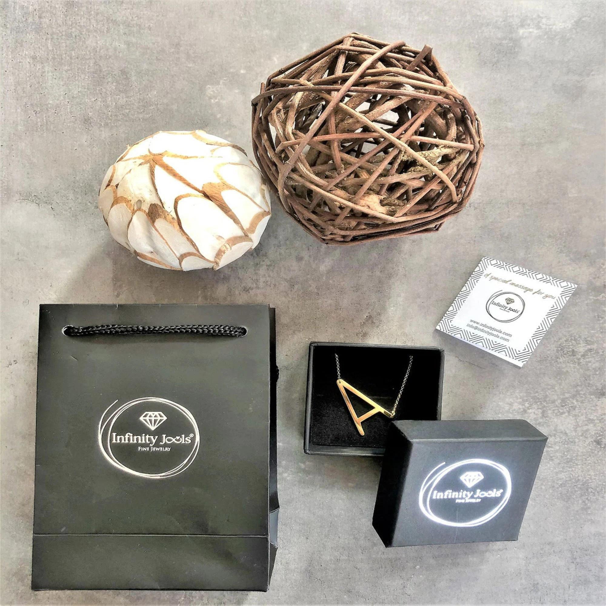 14k Personalized solid gold Disc Necklace - InfinityJools