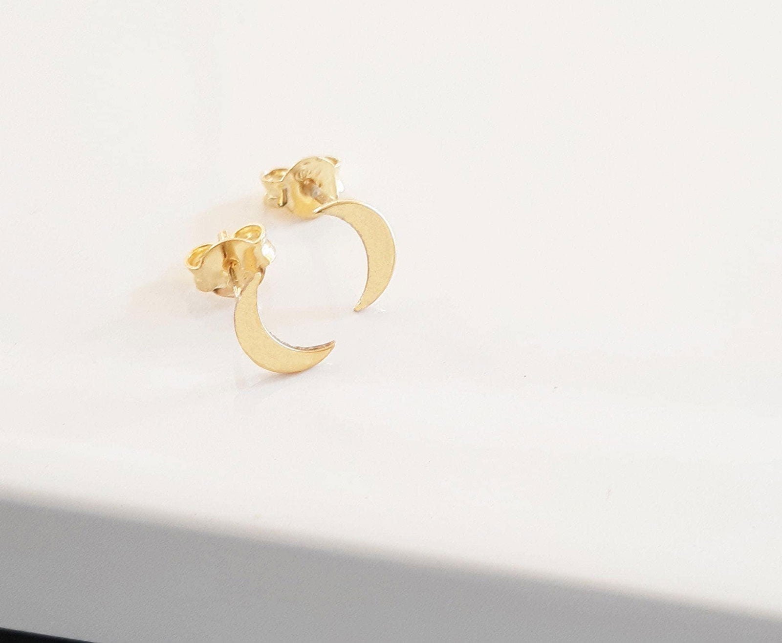 14K Solid Gold Moon Stud Earrings - InfinityJools