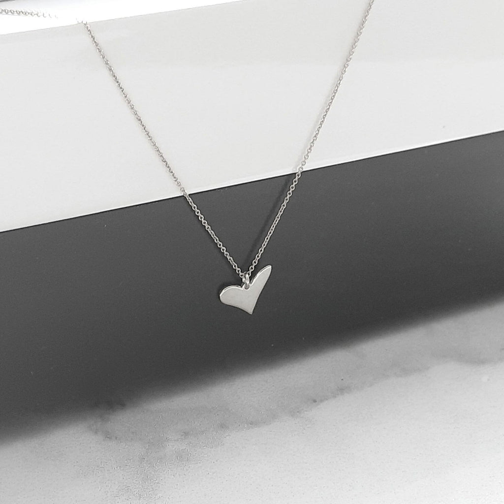 14K Solid Gold heart pendant Necklace - InfinityJools
