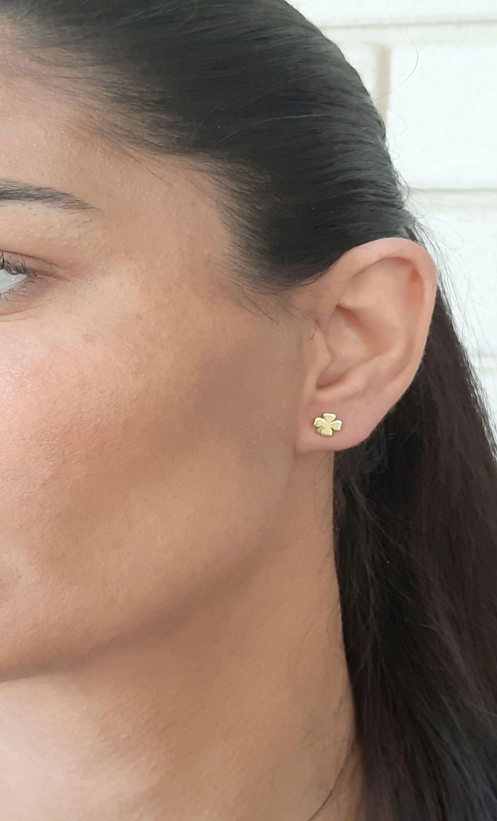 14K Yellow Gold Four leaf clover Stud Earrings - InfinityJools