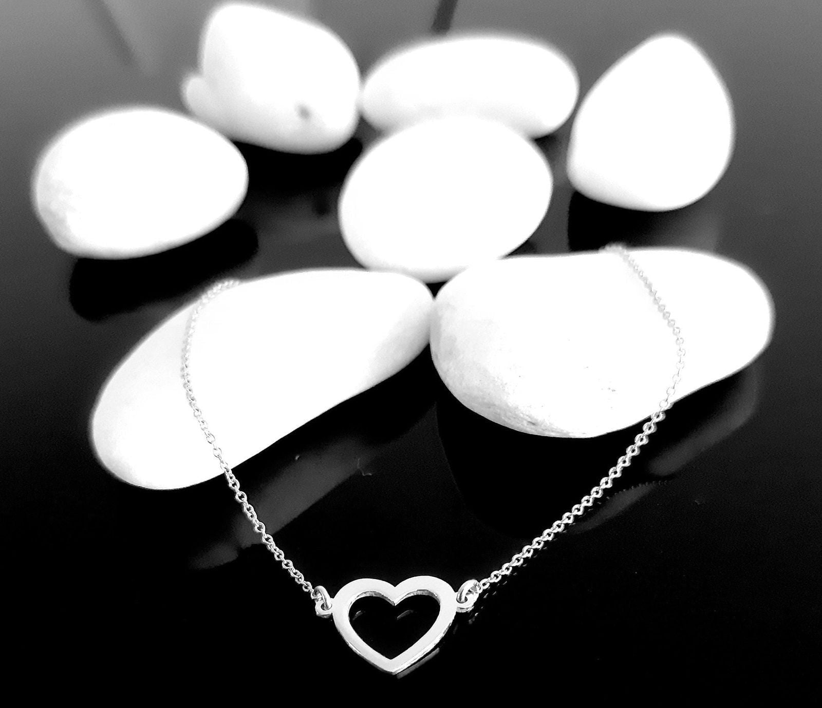 14K solid Gold Heart Bracelet - InfinityJools