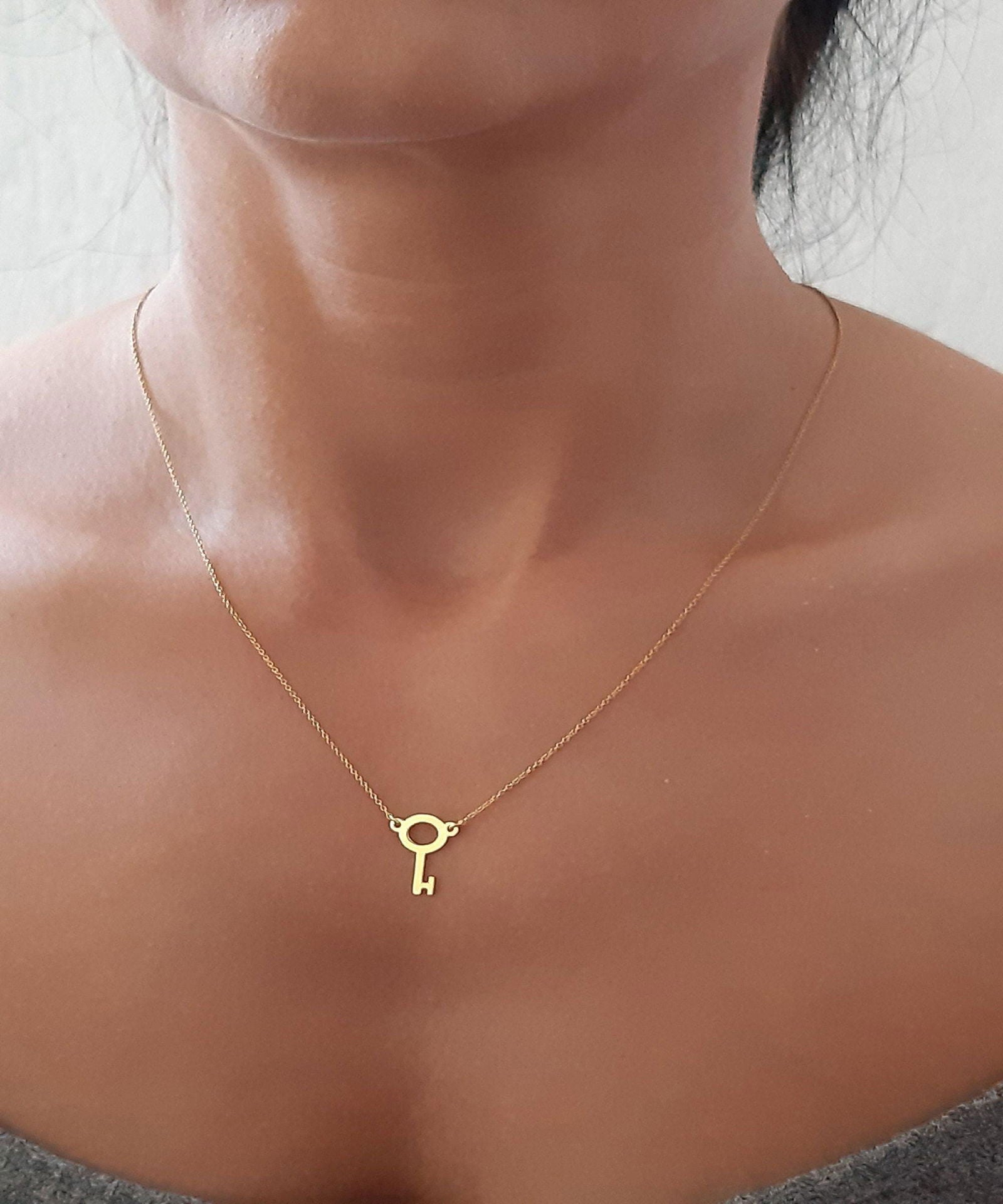 14k Solid Gold Key necklace - InfinityJools