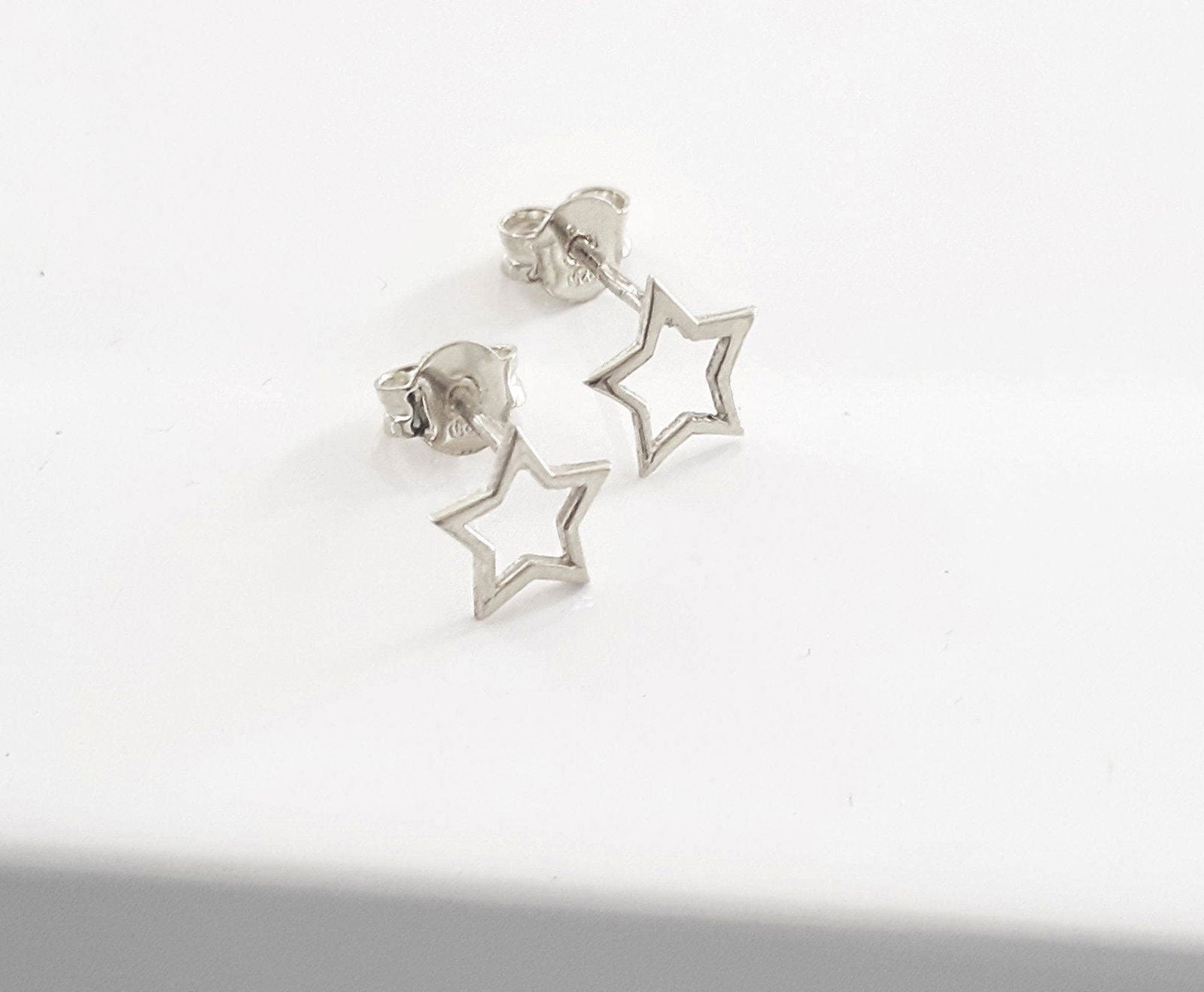 14K Solid Gold Star Stud Earrings - InfinityJools