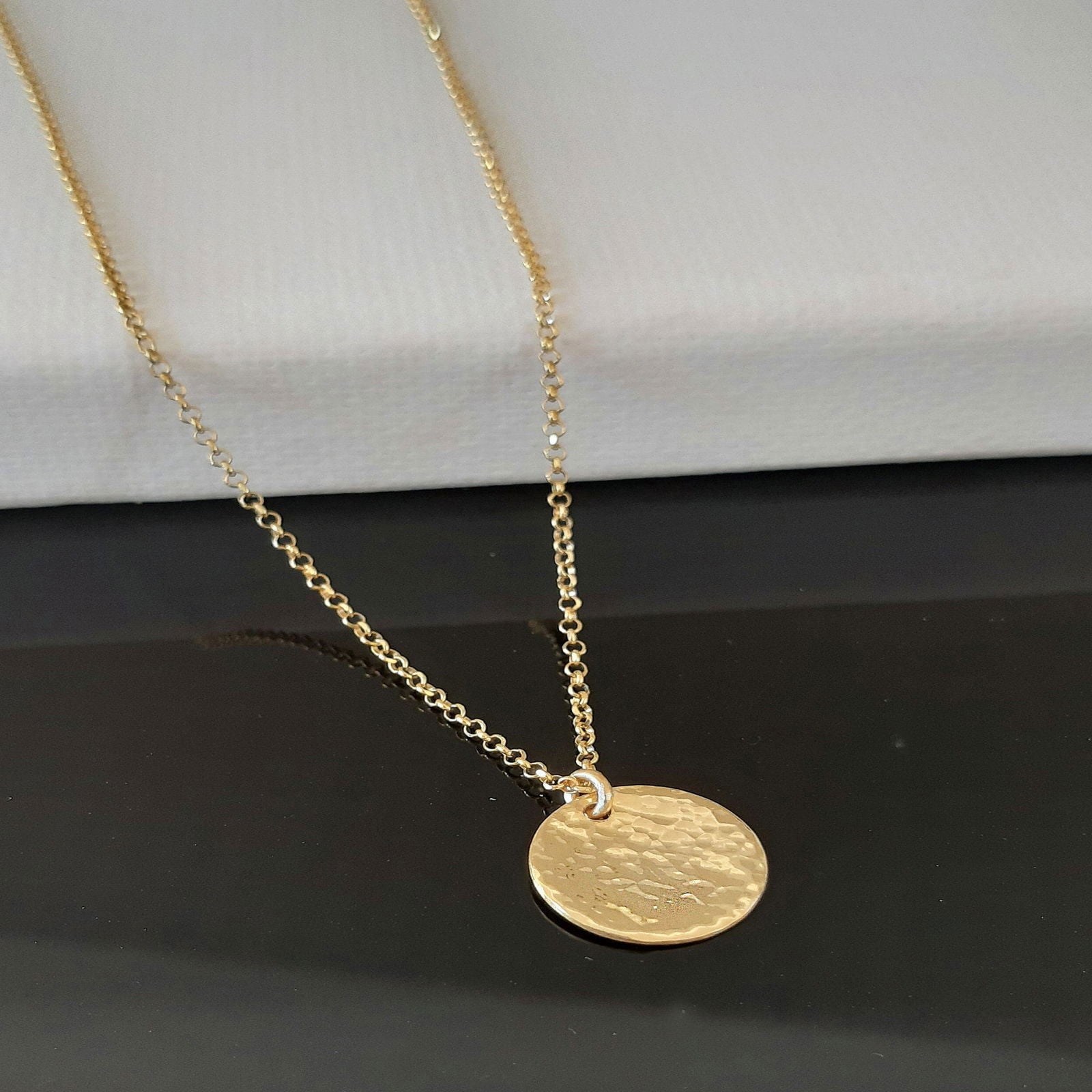 14k Hammered Gold Disc Necklace - InfinityJools