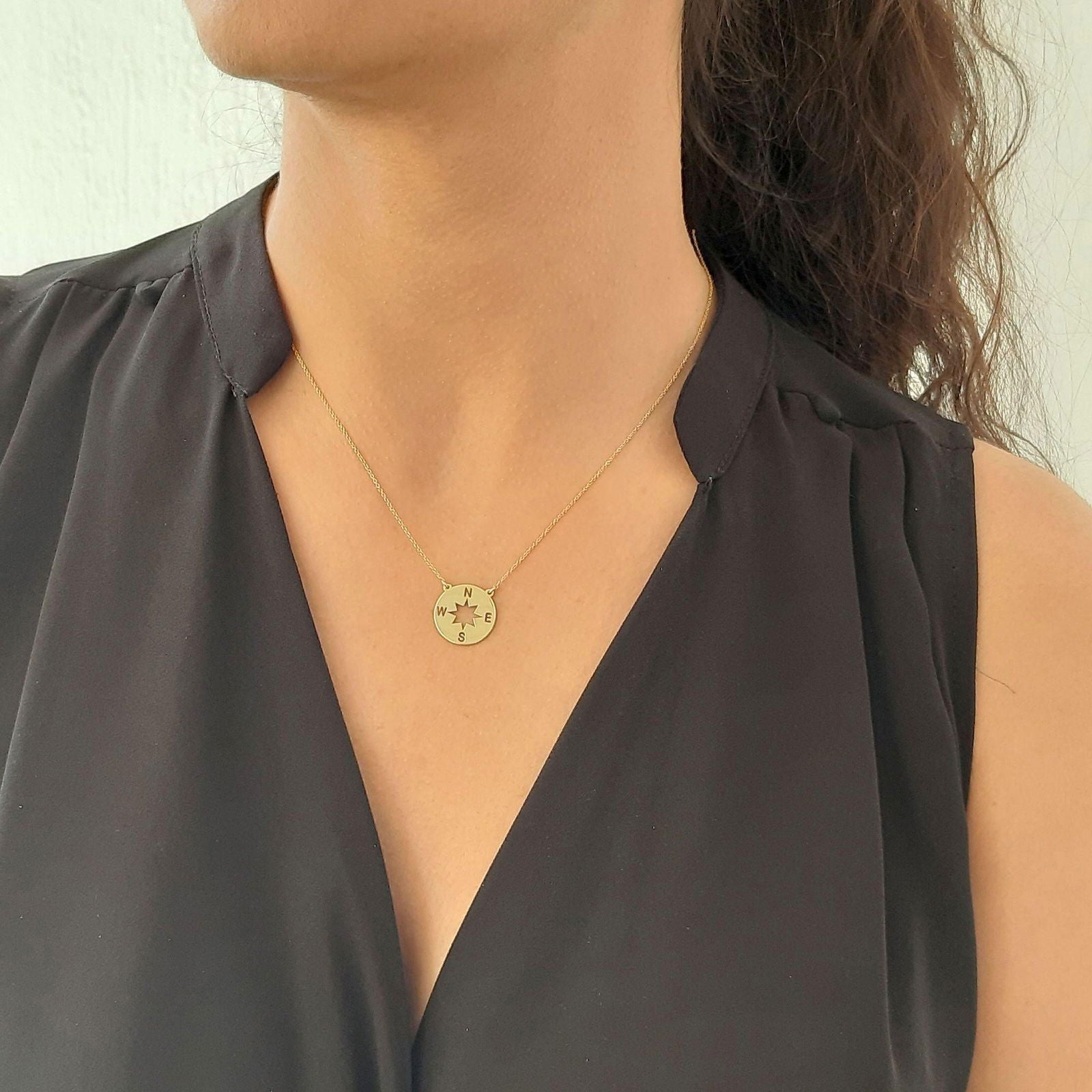 14k Solid Gold Compass necklace - InfinityJools