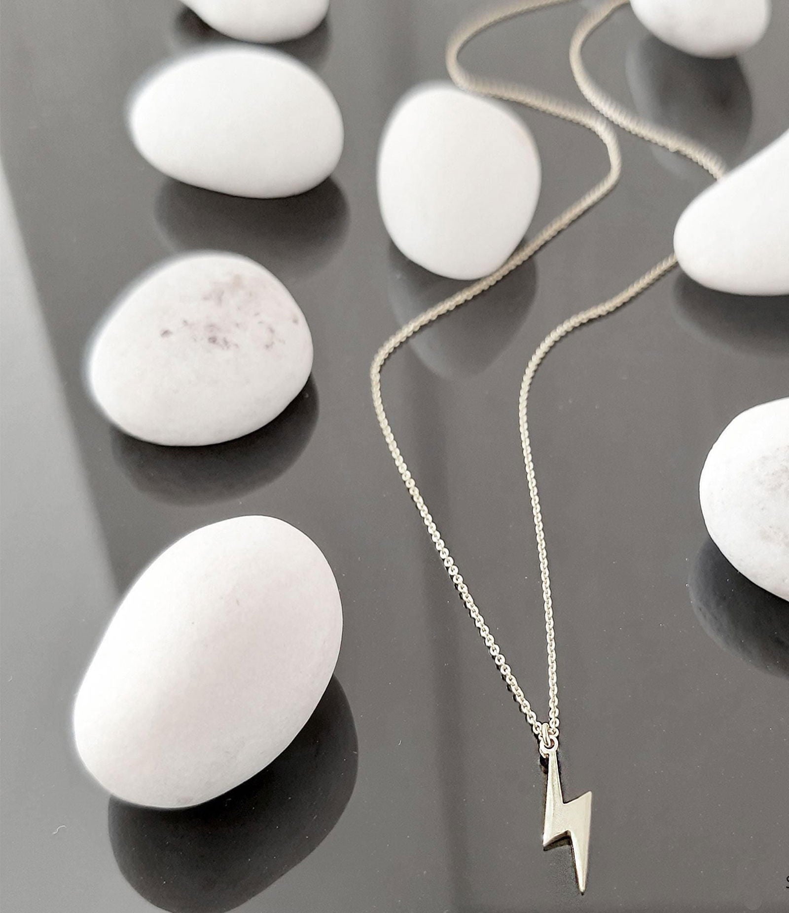 14k Solid Gold Lightning Bolt Necklace - InfinityJools