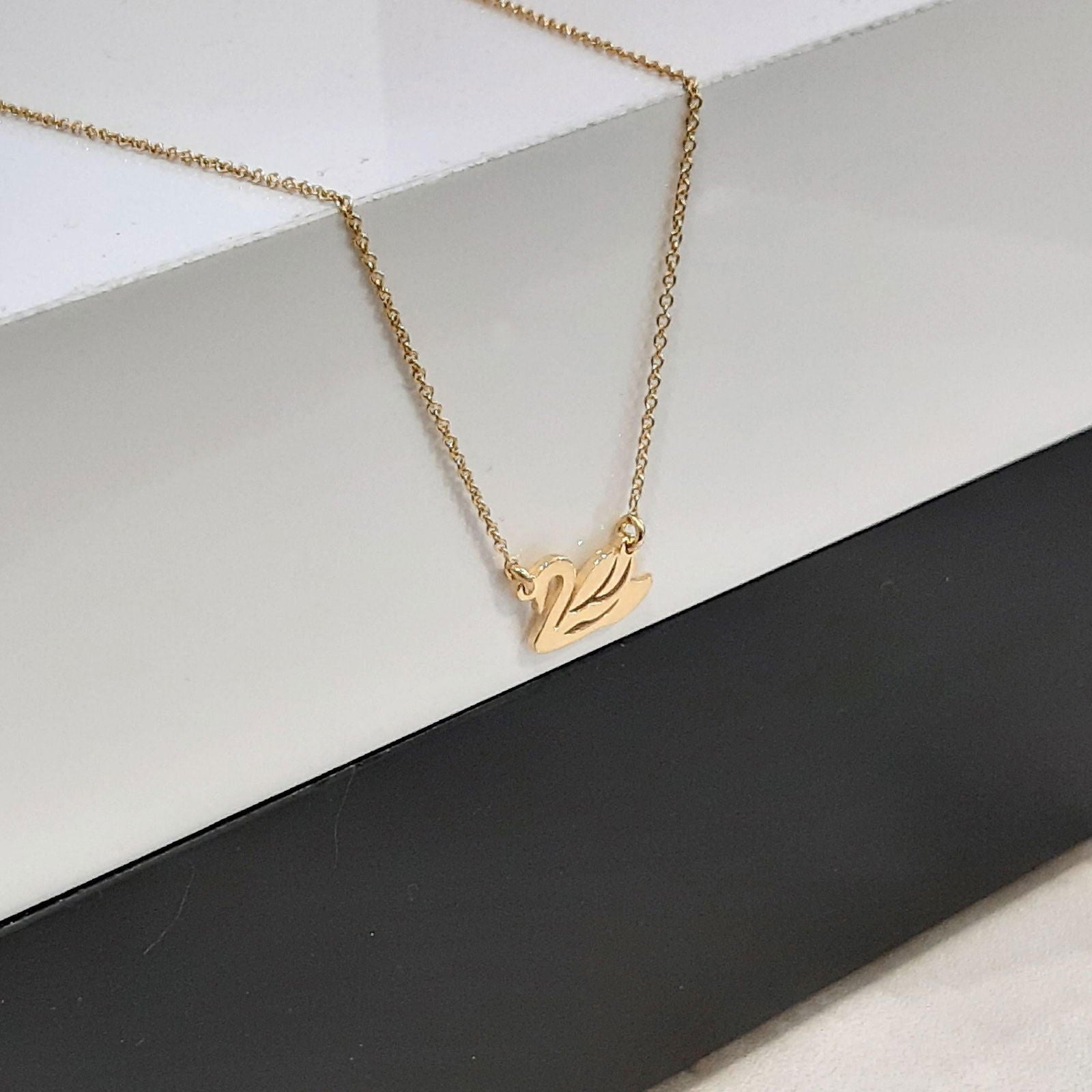 14k gold Swan necklace - InfinityJools