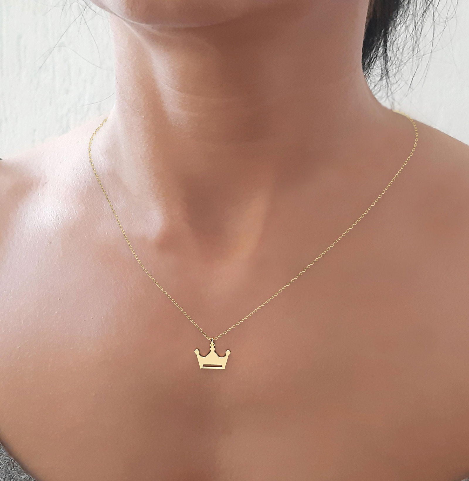 14k solid gold crown necklace - InfinityJools