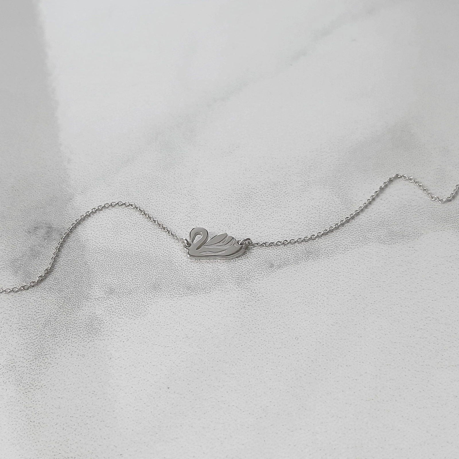 9kt & 14kt Gold Swan bracelet - InfinityJools