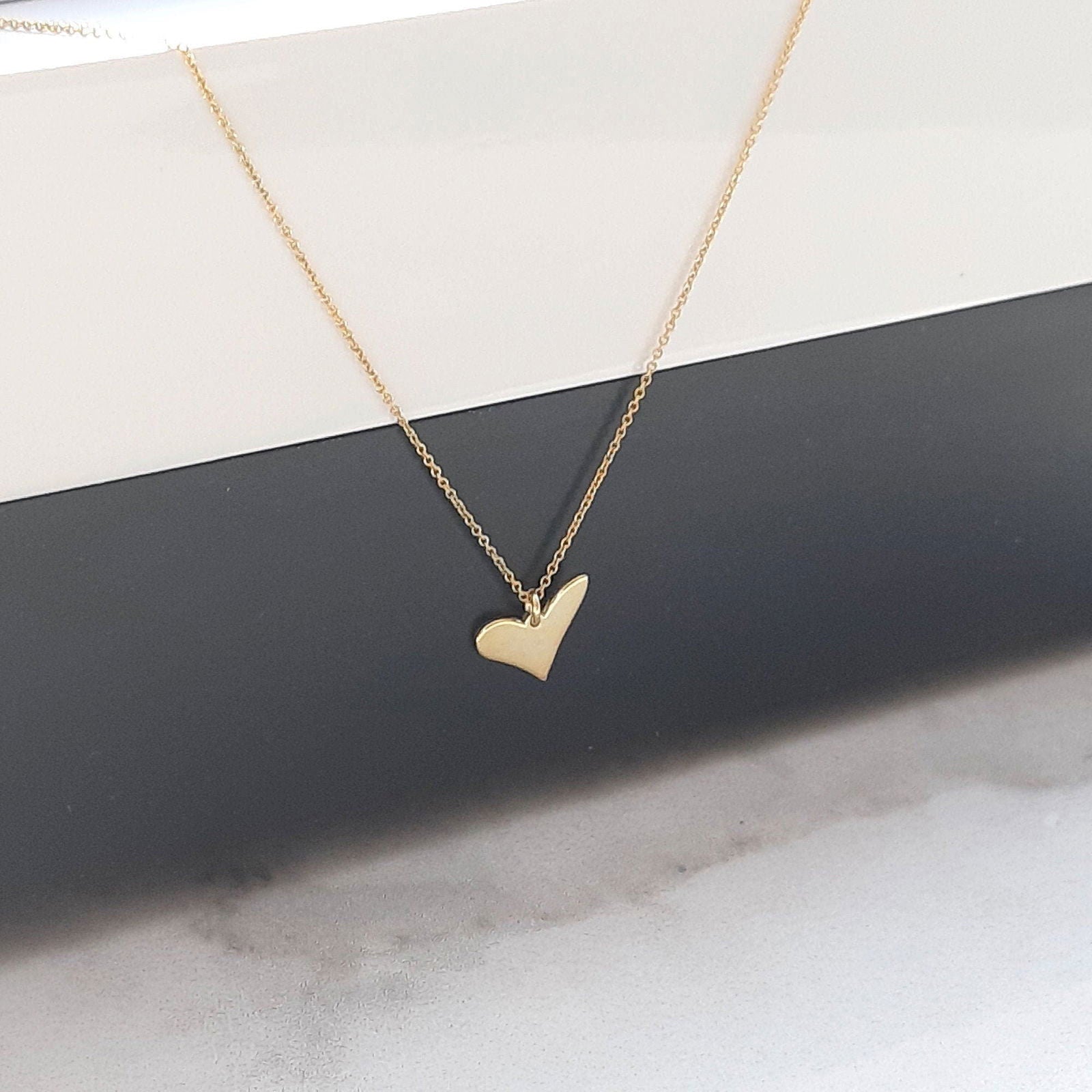 Dainty Heart Necklace - InfinityJools