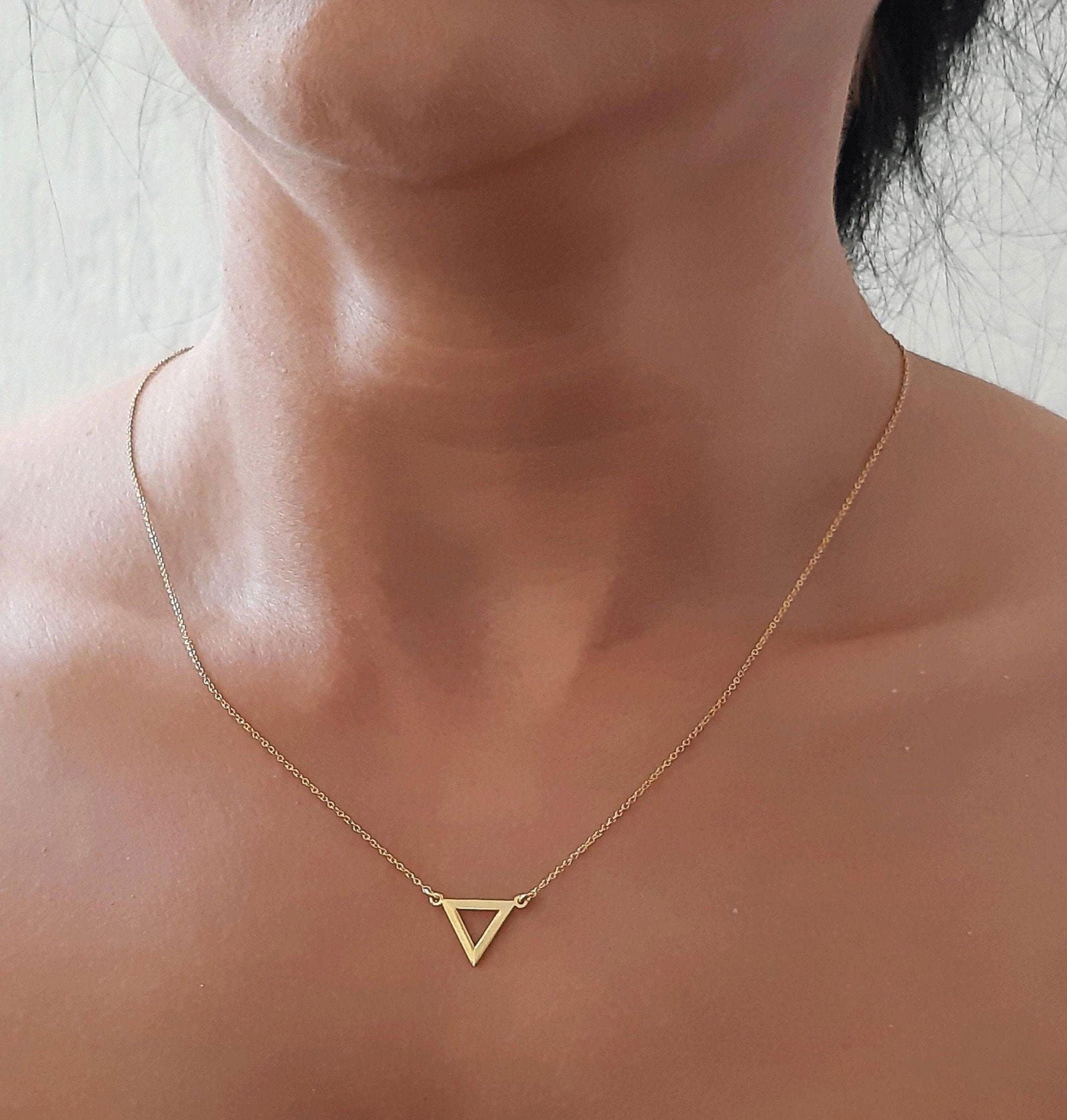 Dainty 14K Solid Gold triangle necklace - InfinityJools