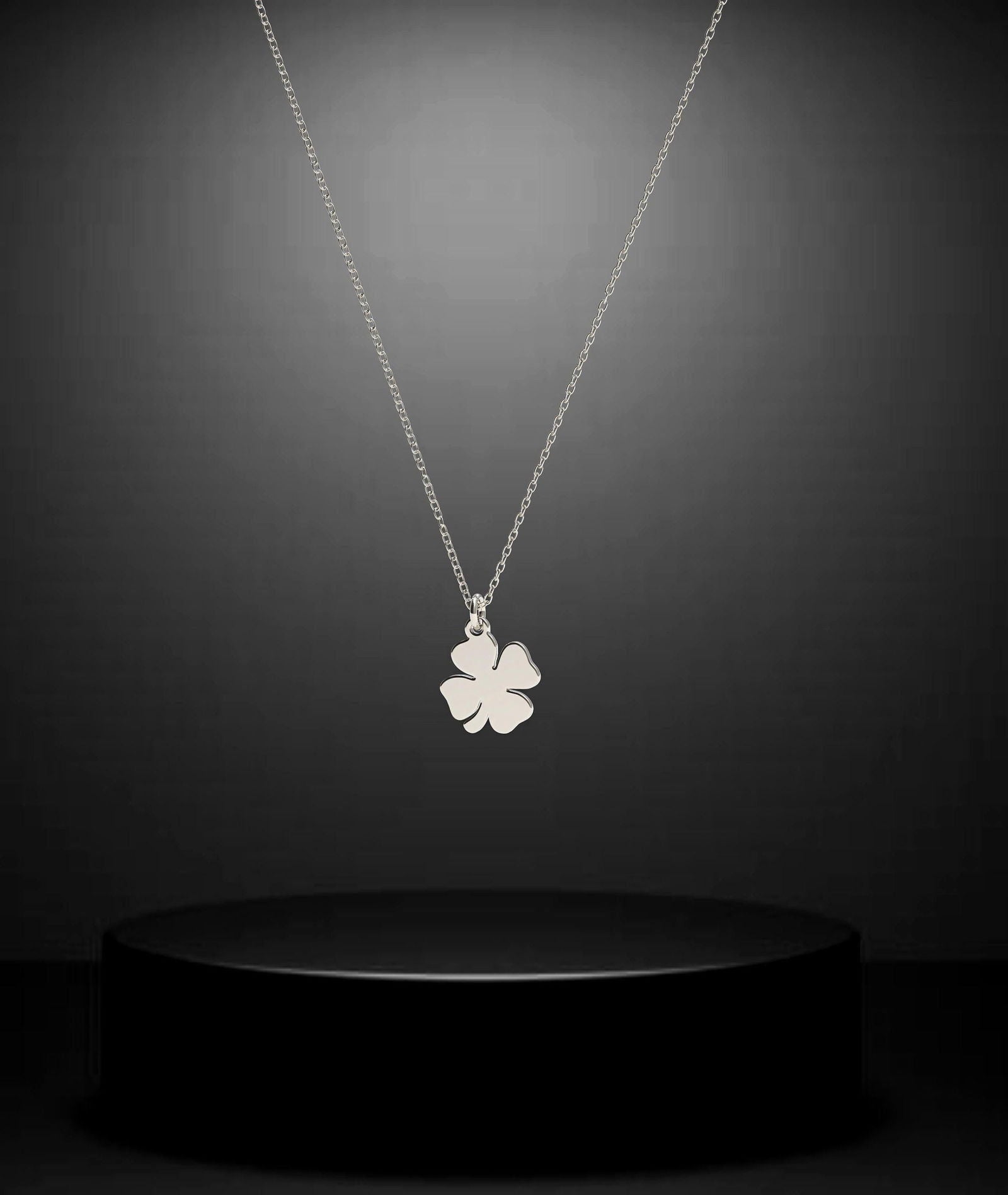 Four leaf clover necklace in 14k solid gold - InfinityJools