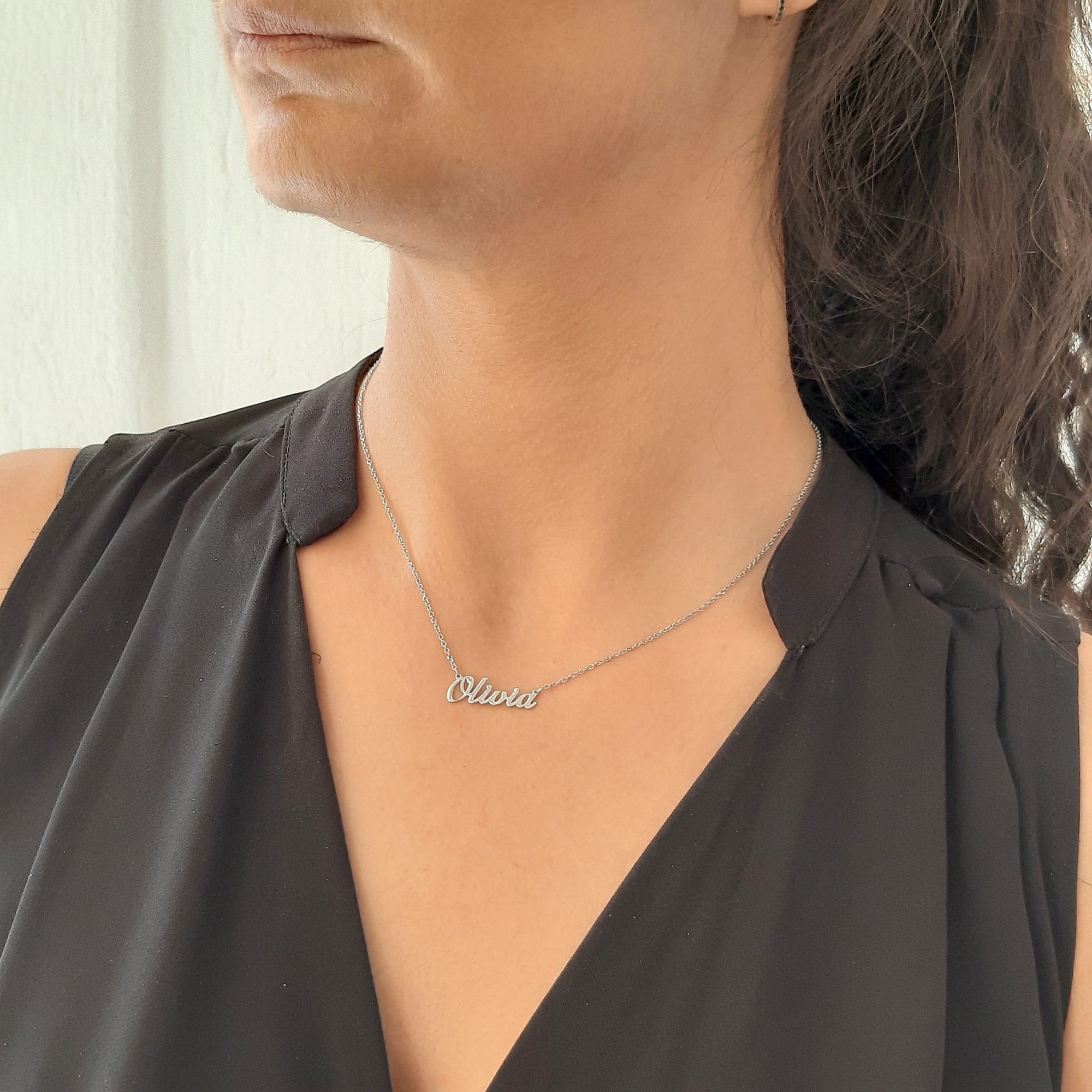 14K Solid Gold, Name Necklace