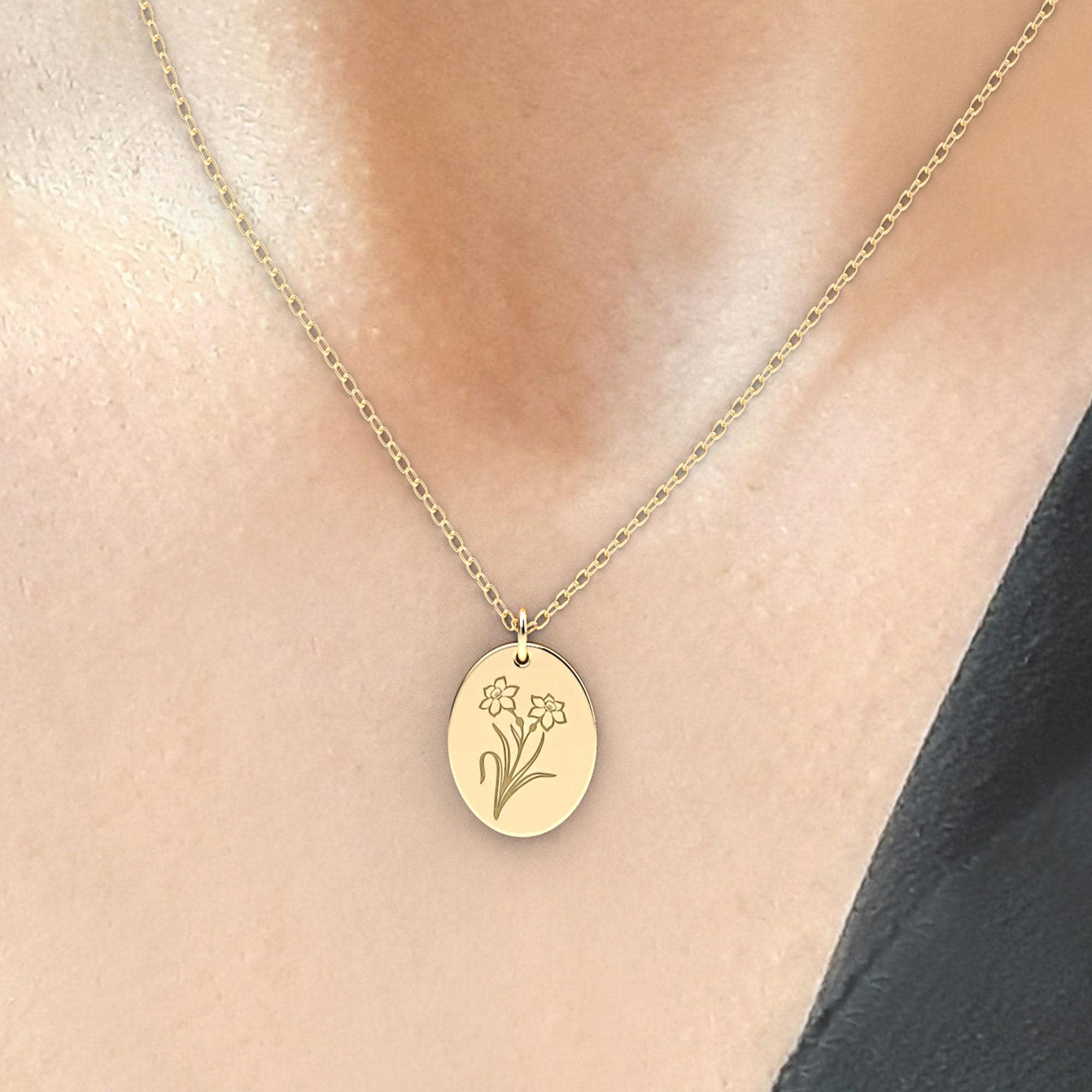 Oval Birth Flower Pendant Necklace